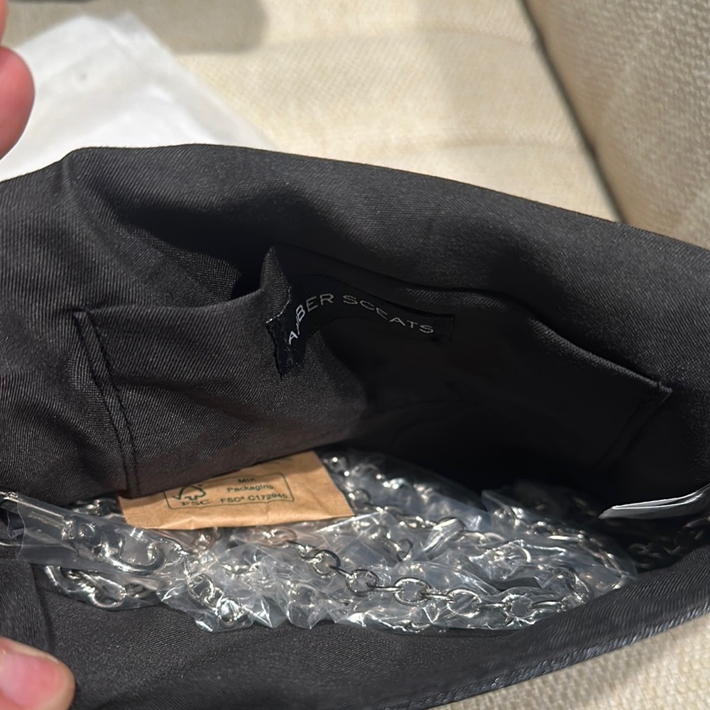 Sparkling Rhinestone Clutch - Picture 3 of 4